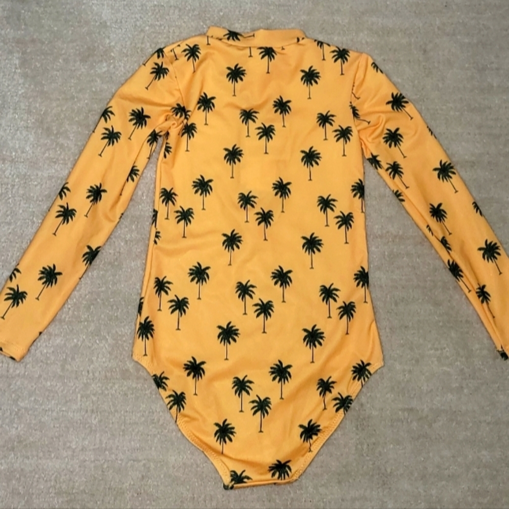 ZARA Girls UPF 50 Yellow BLK Swimsuit Bathing Suit SIZE 6/7 - Picture 2 of 5
